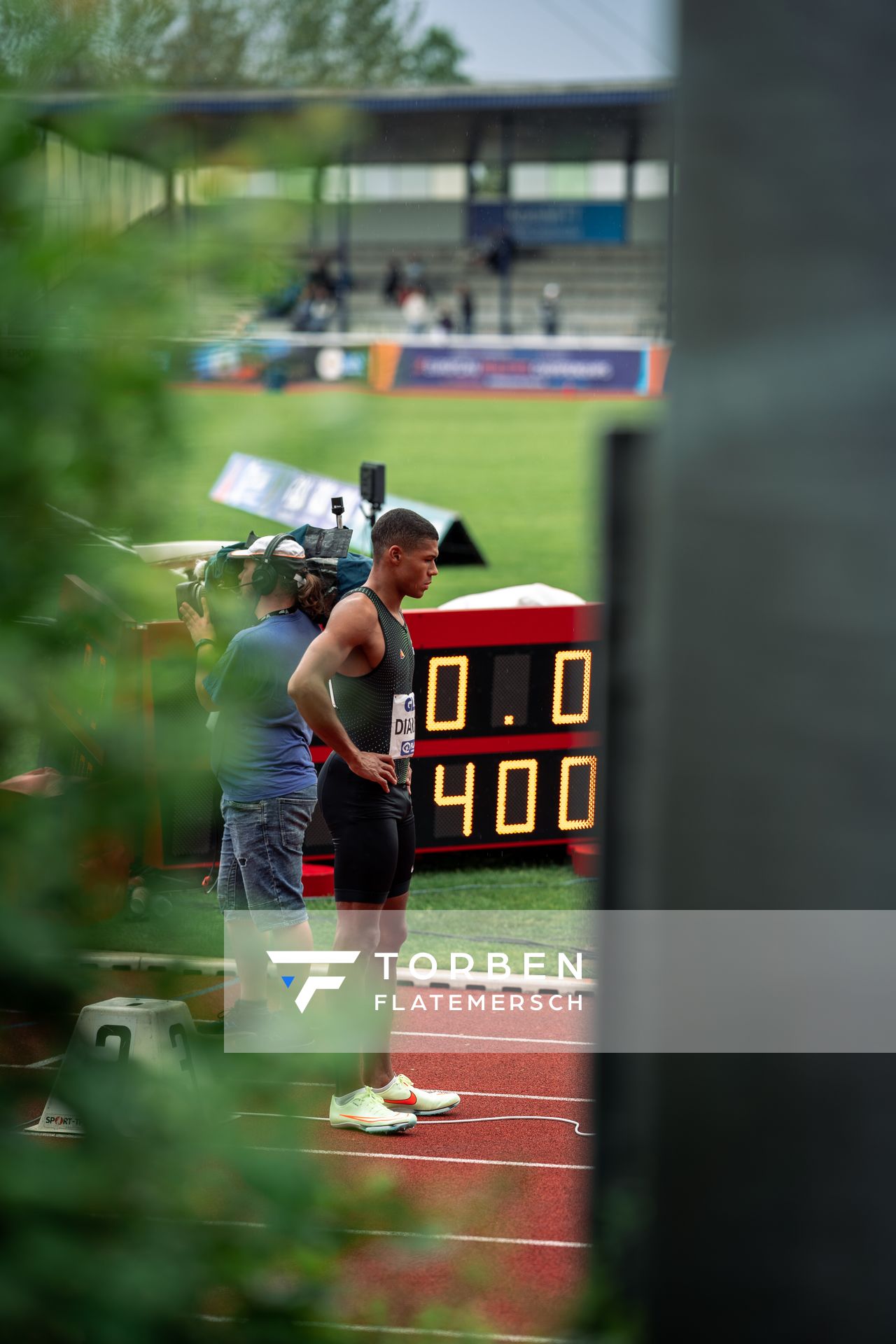 Malik Diakite (Hannover 96) beim 400m Start am 07.05.2022 beim Stadtwerke Ratingen Mehrkampf-Meeting 2022 in Ratingen